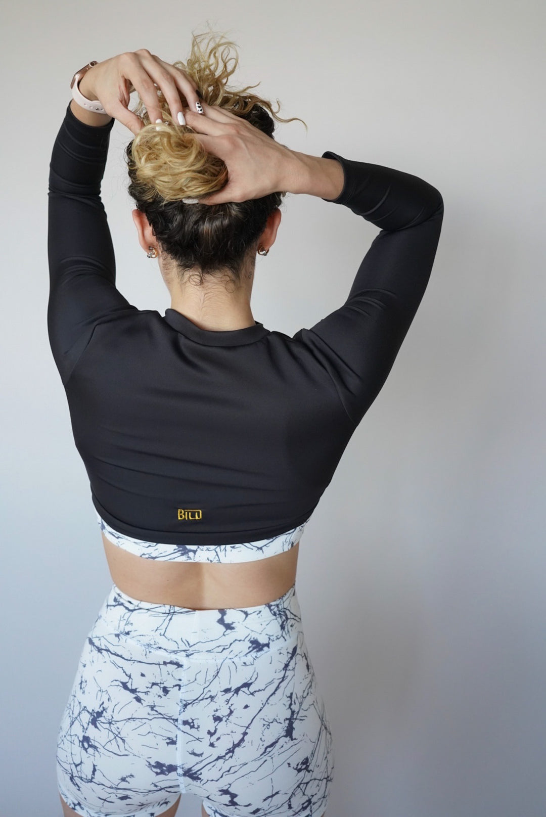 Crop pullover